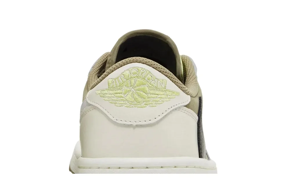 Travis Scott x Air Jordan 1 Low Golf Neutral Olive, foto 2